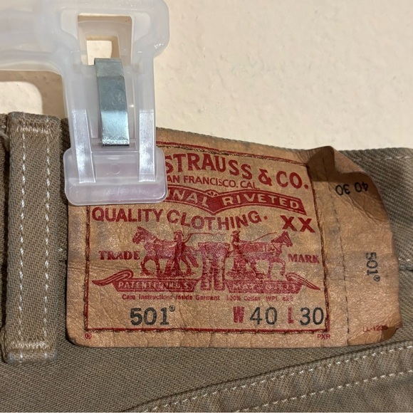Y2K Levi's 501 Jeans Mens 40x30 Button Fly Straight Leg Red Tab Khaki WPL423 - Picture 7 of 10